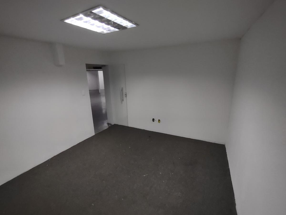 Sala, Santa Efigênia, 0 Quarto, 6 Vagas