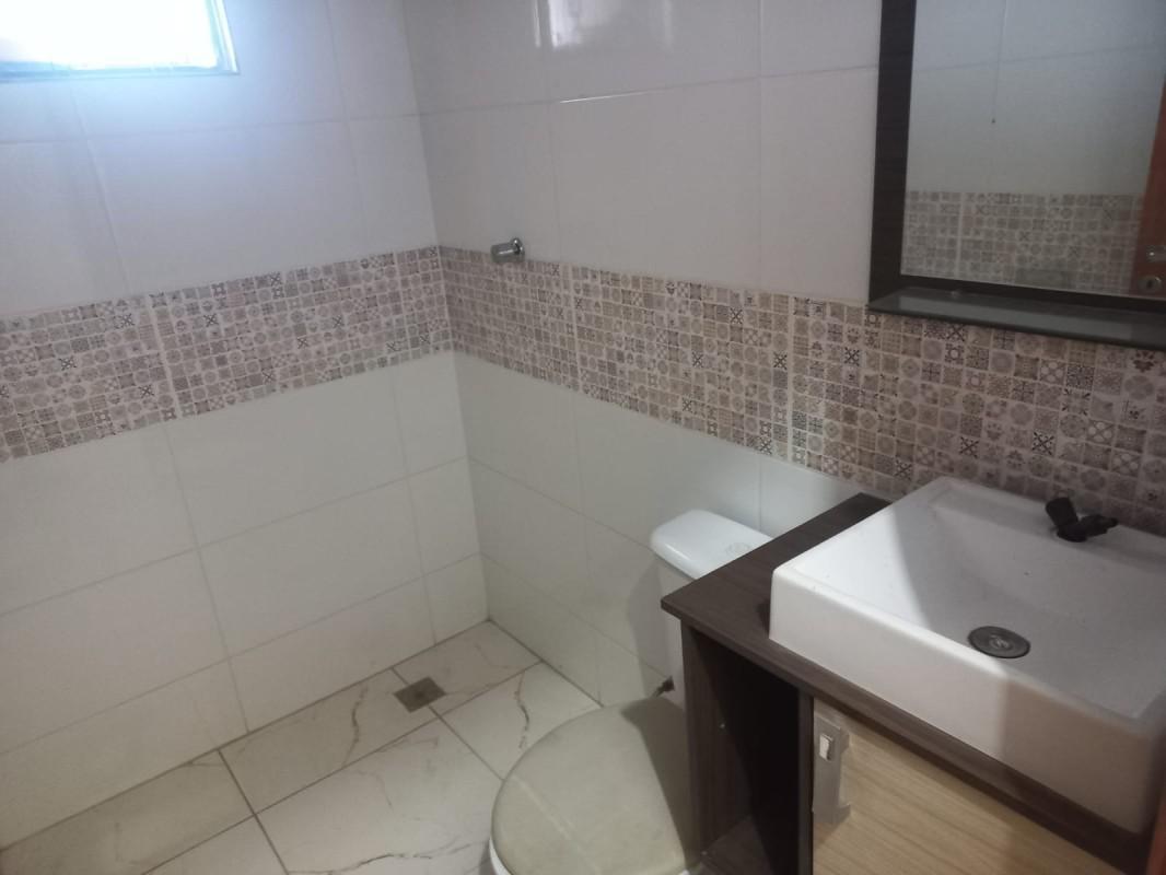 Casa, Céu Azul, 3 Quartos, 4 Vagas, 2 Suítes