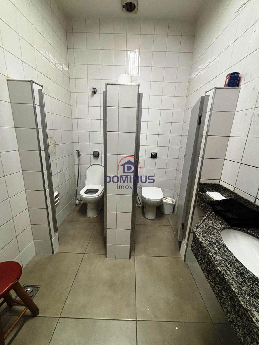 Galpão, São João Batista, 0 Quarto, 0 Vaga