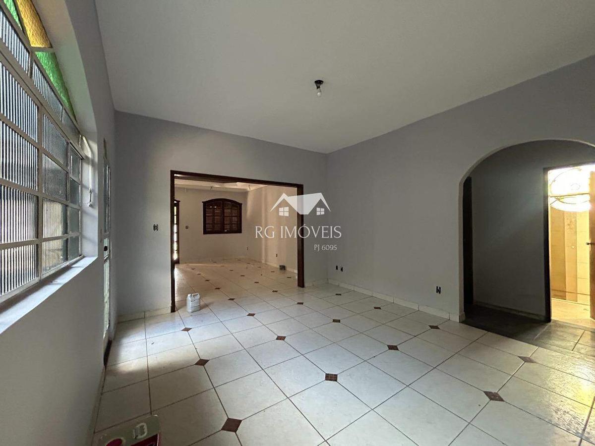 Casa, Diamante, 4 Quartos, 6 Vagas, 1 Suíte