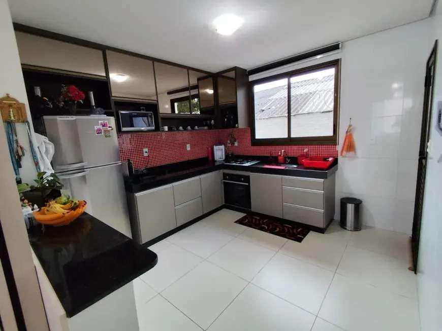 Casa, Trevo, 3 Quartos, 2 Vagas, 1 Suíte