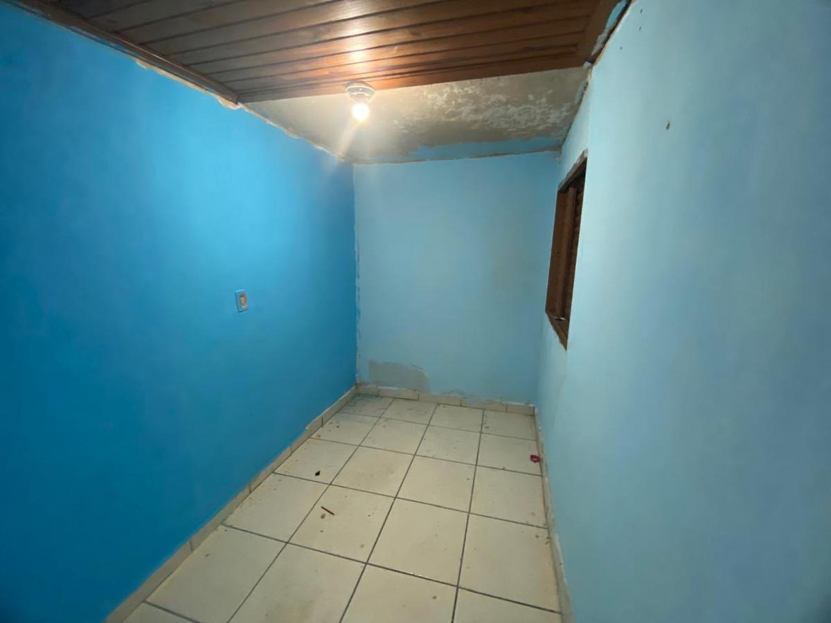 Casa, Centro, 2 Quartos, 0 Vaga
