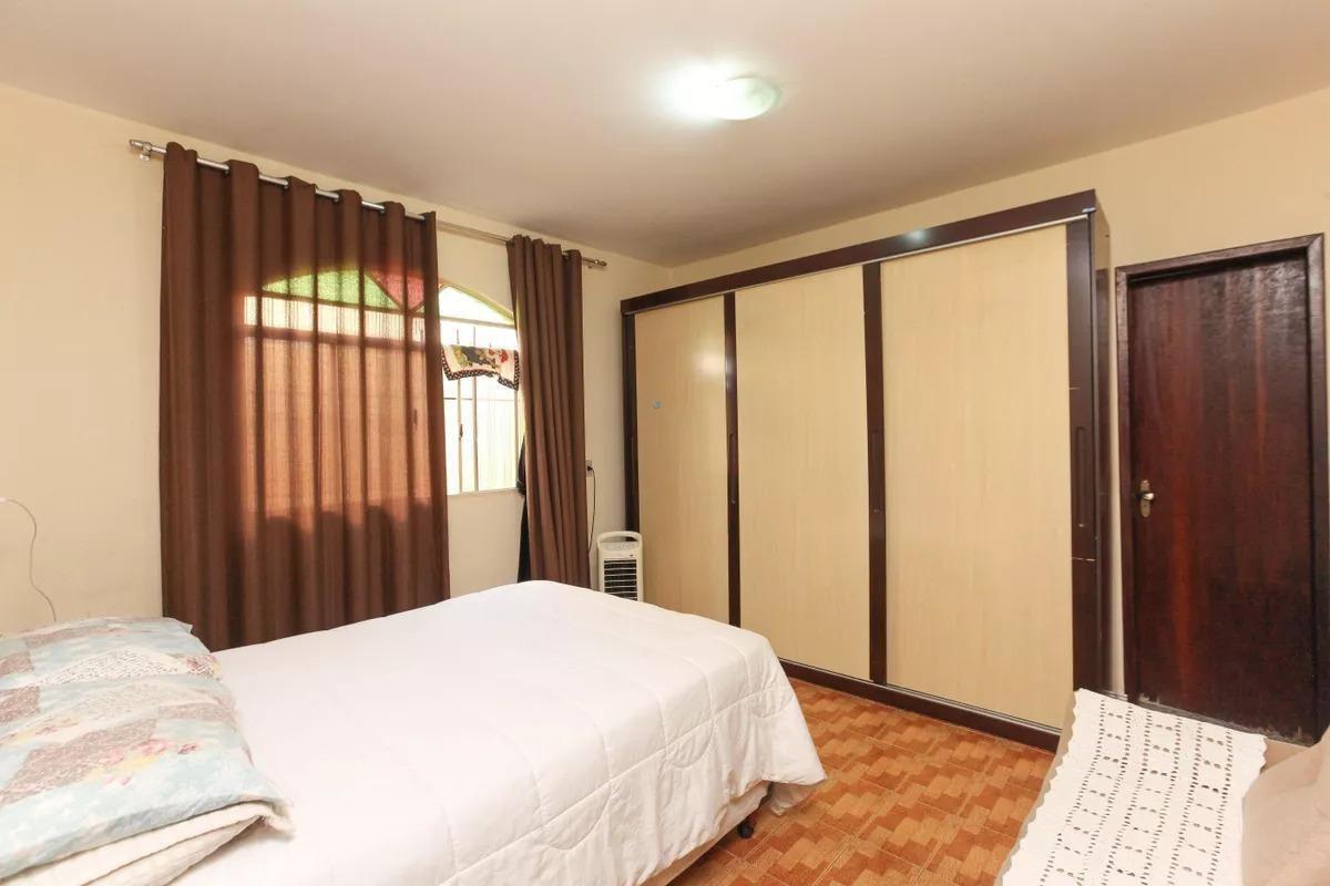 Casa, Tirol (barreiro), 3 Quartos, 1 Vaga, 1 Suíte
