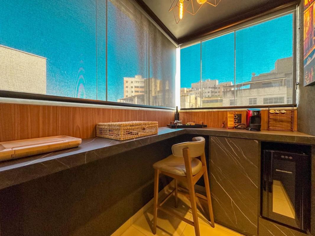 Cobertura, Ouro Preto, 2 Quartos, 2 Vagas, 1 Suíte