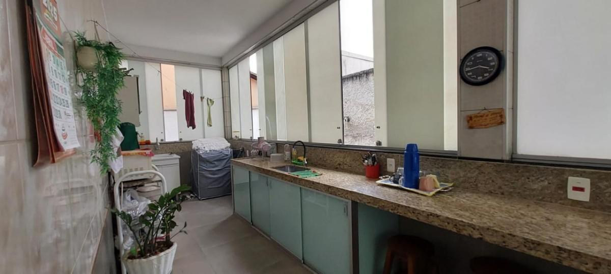 Casa, Jardim Riacho das Pedras, 3 Quartos, 10 Vagas, 1 Suíte