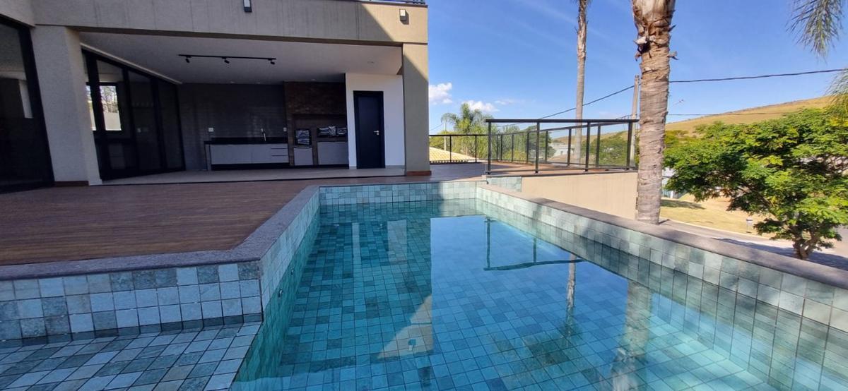 Casa, Alphaville - Lagoa dos Ingleses, 4 Quartos, 0 Vaga, 4 Suítes