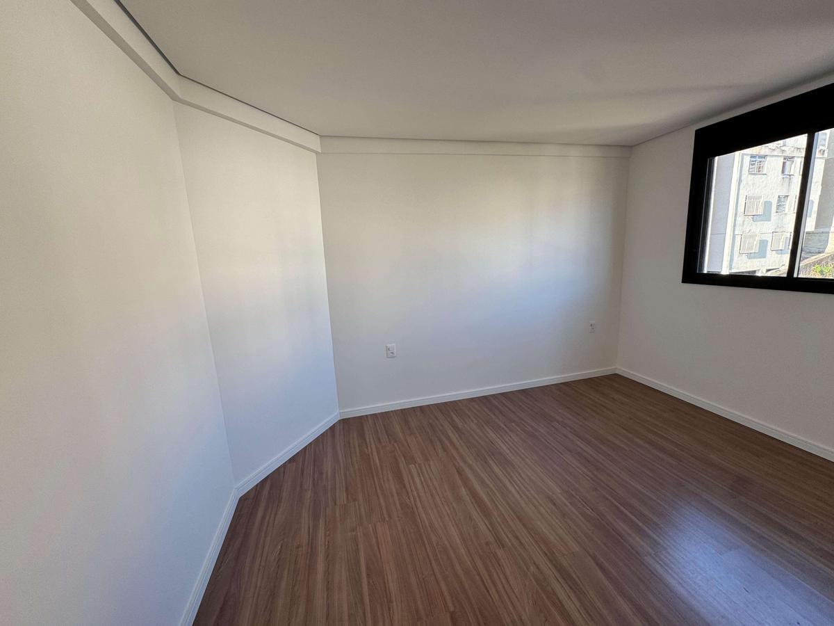 Cobertura, Serra, 2 Quartos, 2 Vagas, 1 Suíte