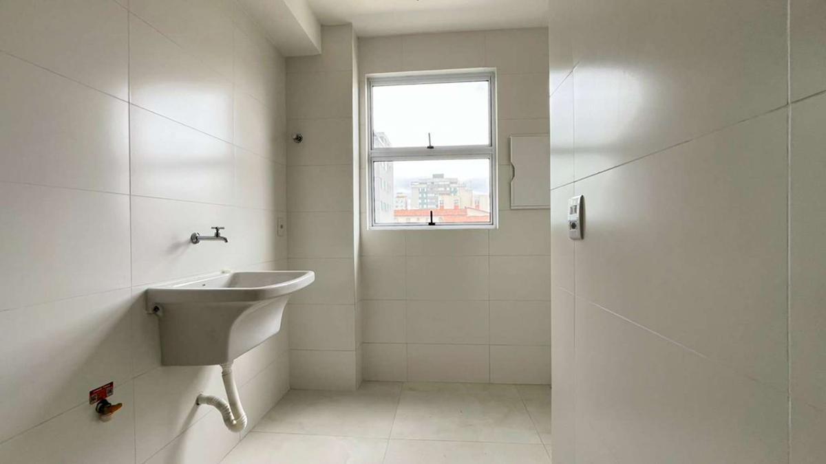 Apartamento, Sagrada Família, 3 Quartos, 2 Vagas, 1 Suíte