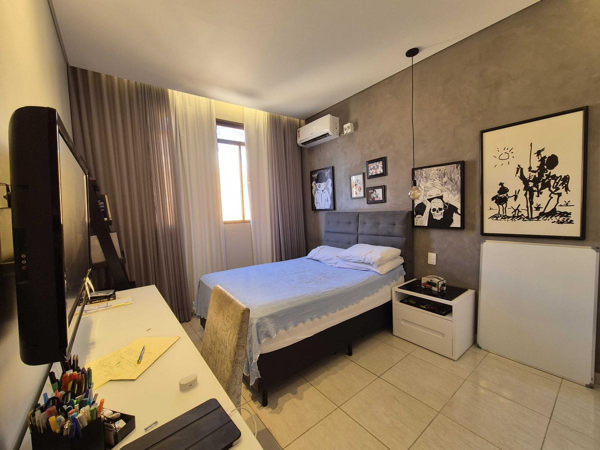 Casa, Calafate, 4 Quartos, 10 Vagas, 1 Suíte