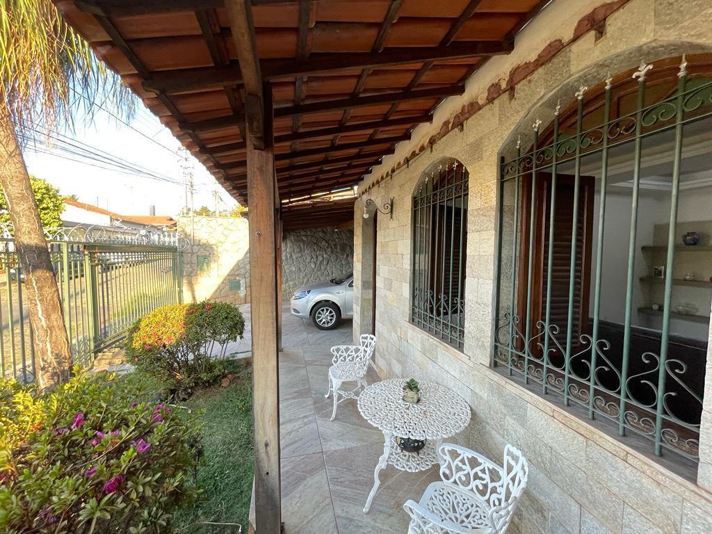 Casa, Betânia, 3 Quartos, 3 Vagas, 2 Suítes