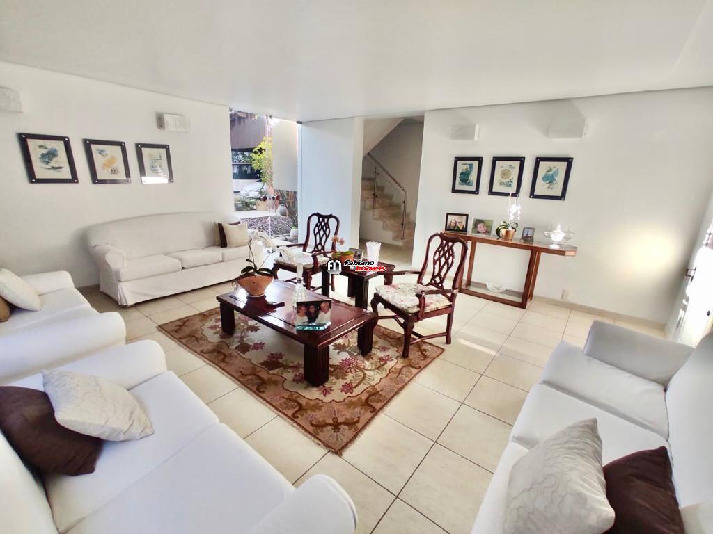 Casa, Itapoã, 4 Quartos, 6 Vagas, 1 Suíte