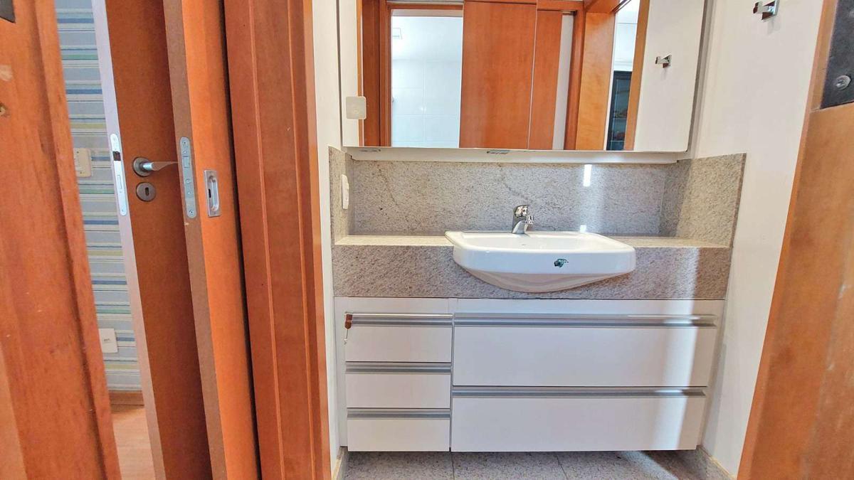 Apartamento, Sion, 4 Quartos, 3 Vagas, 1 Suíte