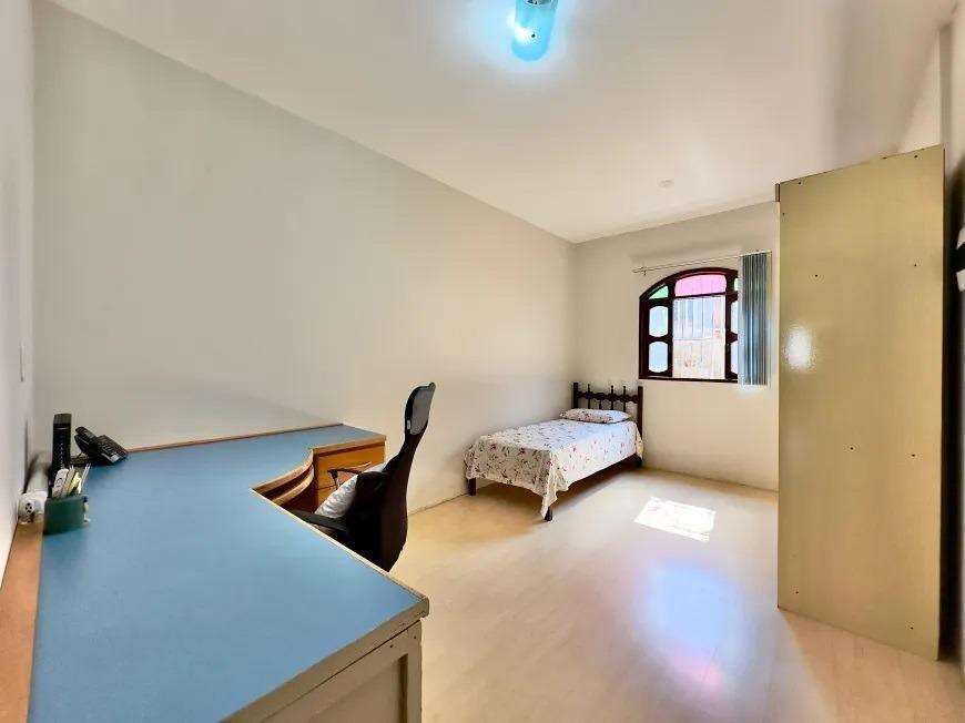 Casa, Santa Mônica, 4 Quartos, 3 Vagas, 1 Suíte