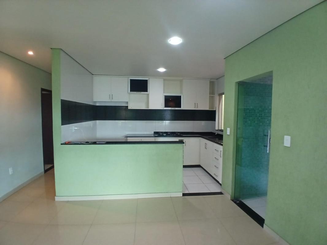 Casa, Piratininga (venda Nova), 3 Quartos, 2 Vagas, 1 Suíte