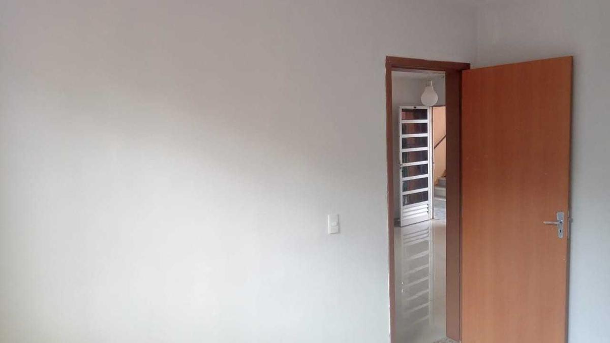 Apartamento, Jardim Vitória, 2 Quartos, 1 Vaga