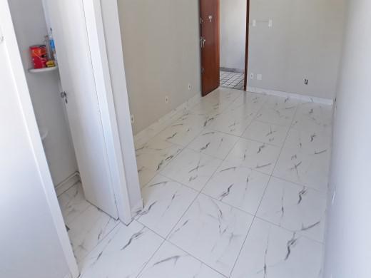 Sala, Centro, 0 Quarto, 1 Vaga