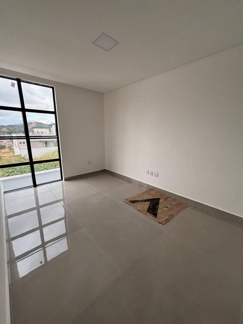 Casa, Belvedere, 3 Quartos, 1 Vaga, 1 Suíte