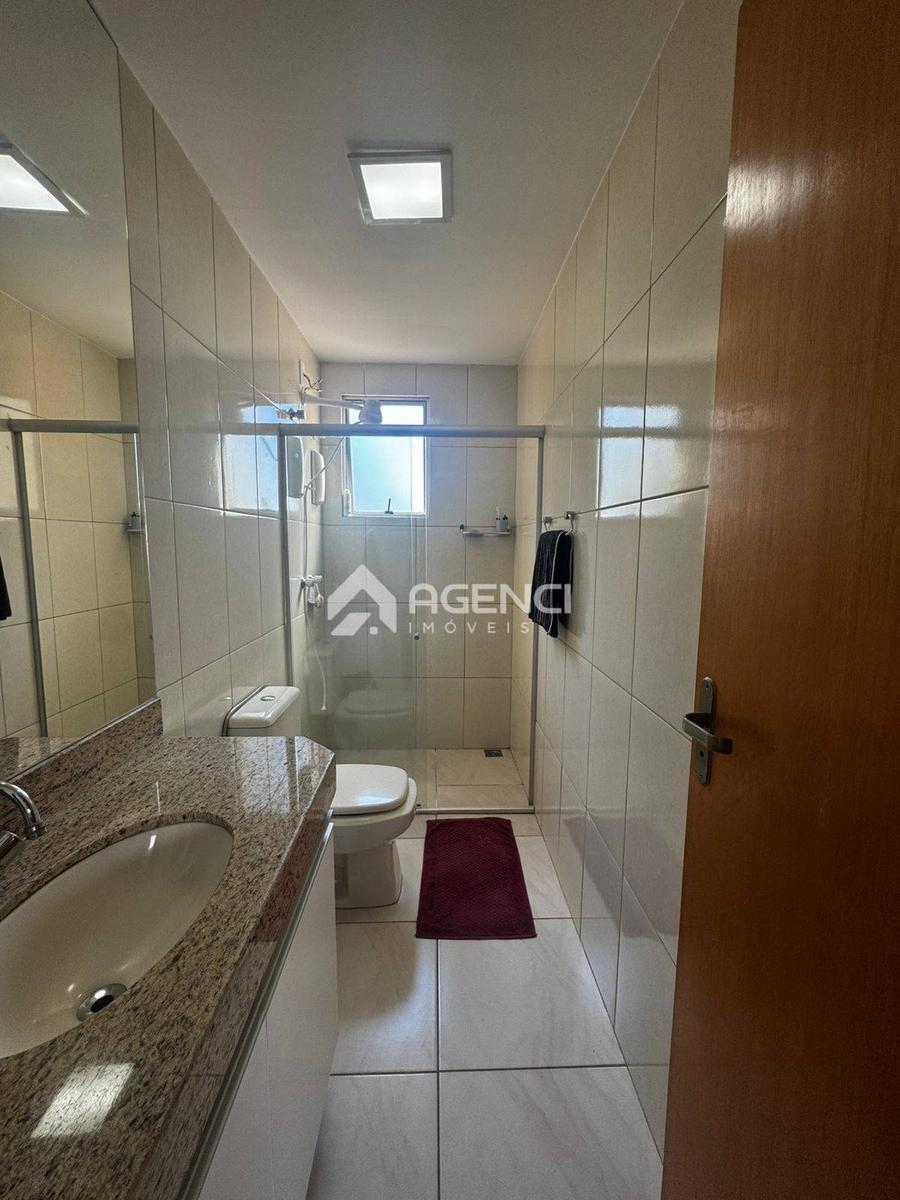 Apartamento, Castelo, 3 Quartos, 0 Vaga, 1 Suíte