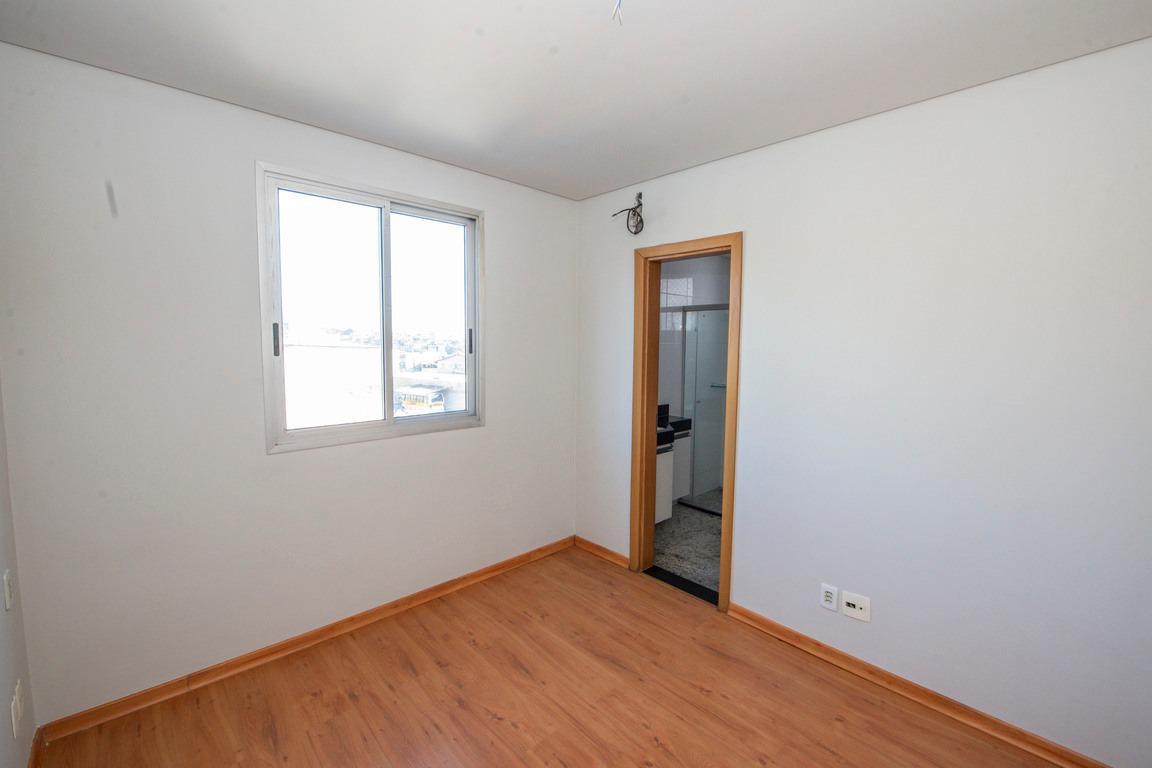 Apartamento, Palmares, 2 Quartos, 2 Vagas, 1 Suíte