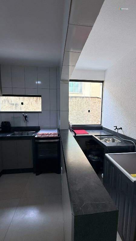 Apartamento, Liberdade, 2 Quartos, 0 Vaga