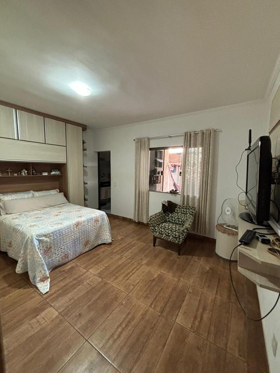 Casa, Parque das Américas, 3 Quartos, 4 Vagas, 1 Suíte