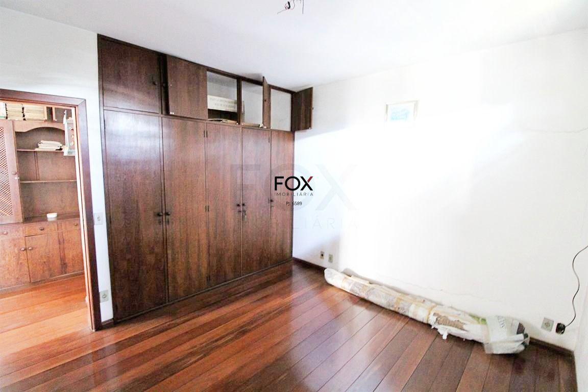 Casa, Luxemburgo, 4 Quartos, 4 Vagas, 1 Suíte