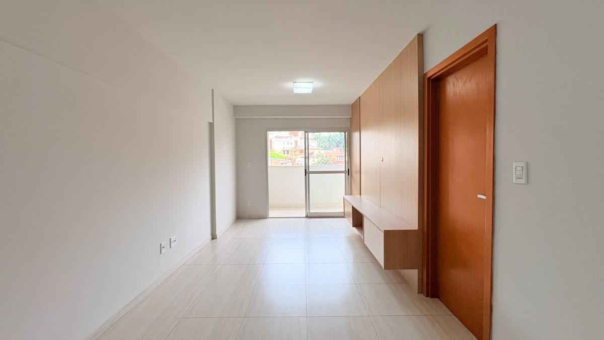 Apartamento, Sagrada Família, 3 Quartos, 2 Vagas, 1 Suíte