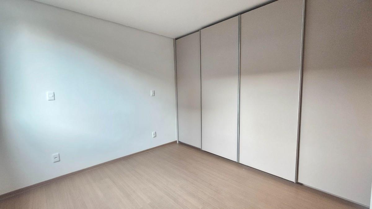 Apartamento, Esplanada, 3 Quartos, 3 Vagas, 1 Suíte