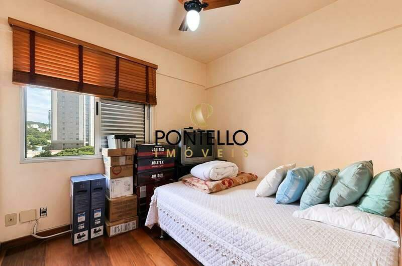 Apartamento, Funcionários, 4 Quartos, 2 Vagas, 1 Suíte
