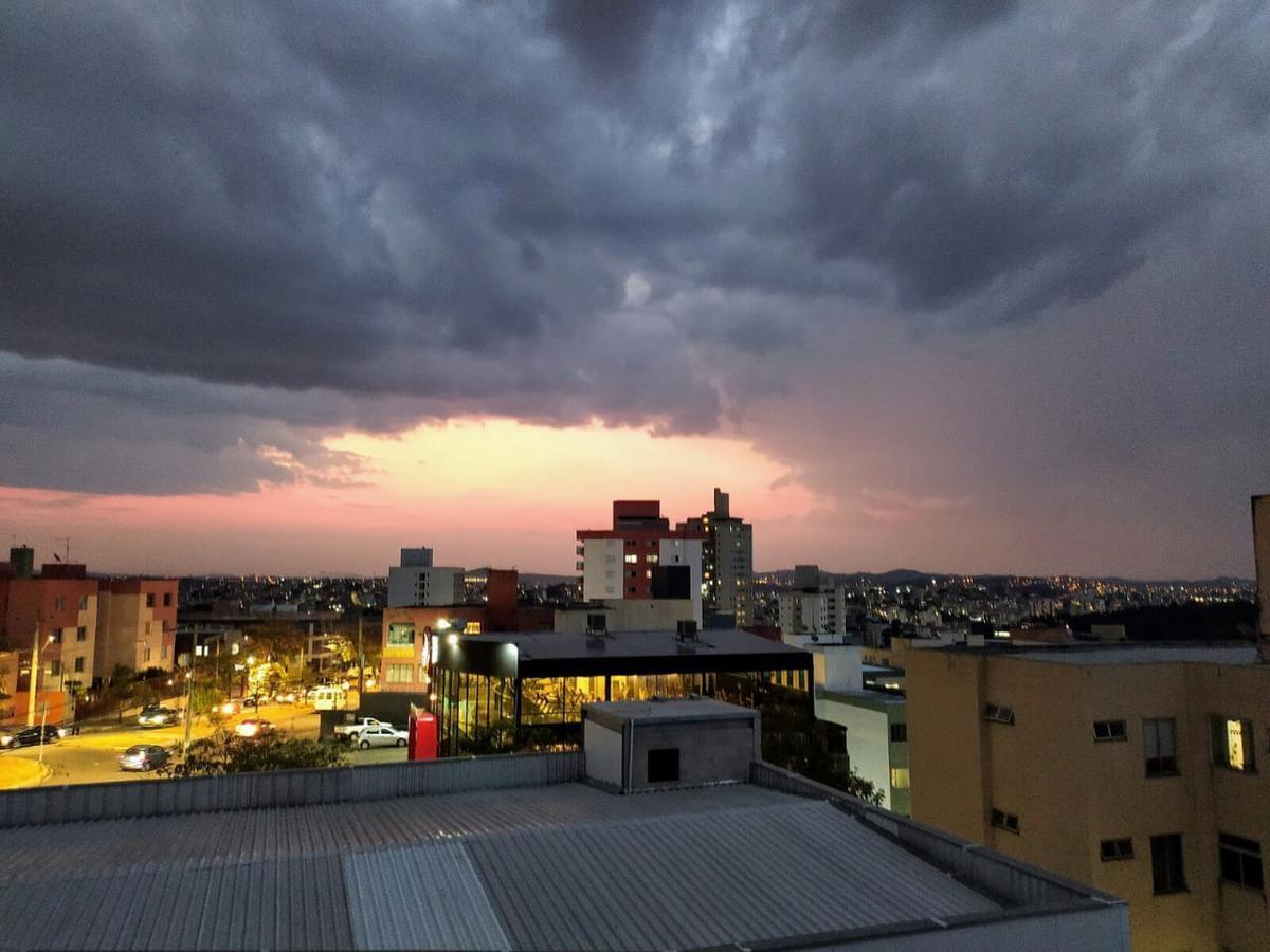 Apartamento, Castelo, 3 Quartos, 2 Vagas, 1 Suíte