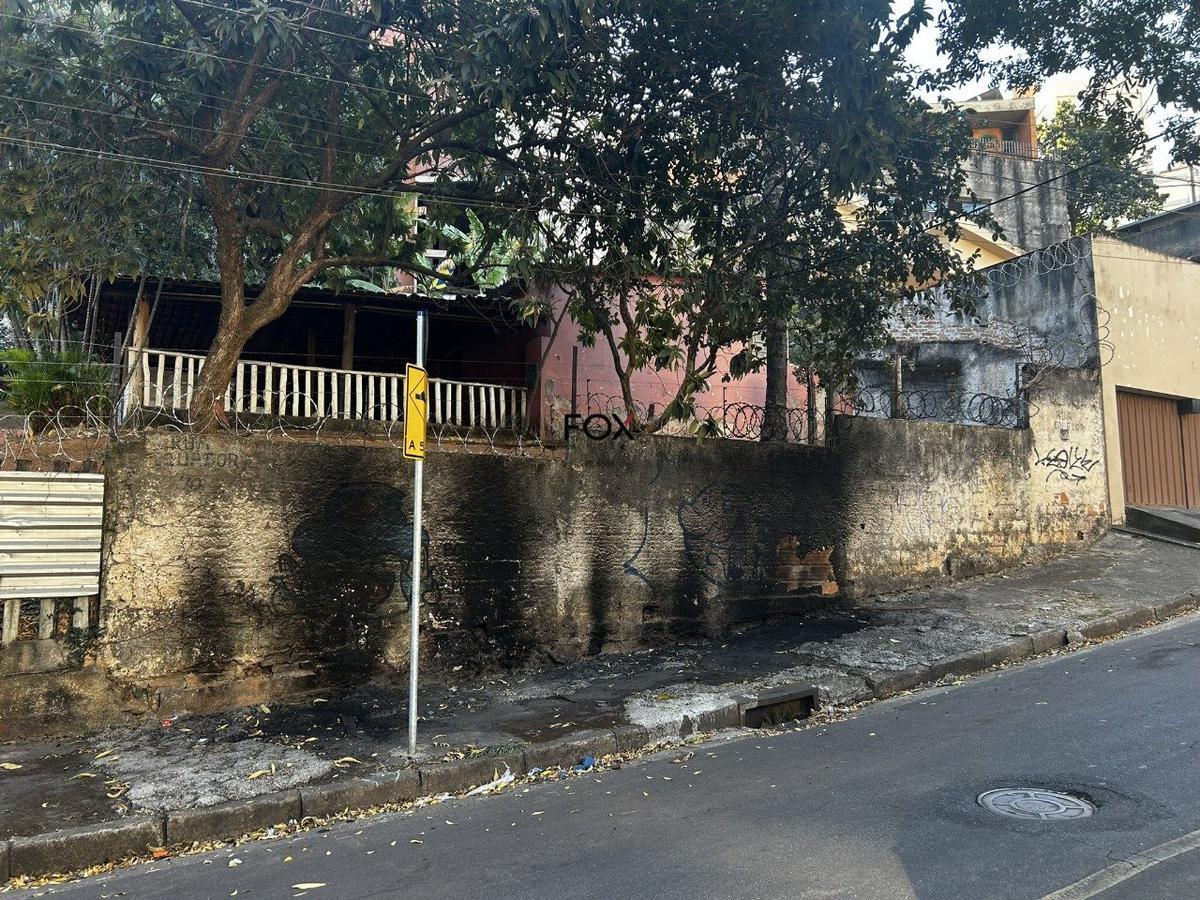 Lote, Sion, 0 Quarto, 0 Vaga