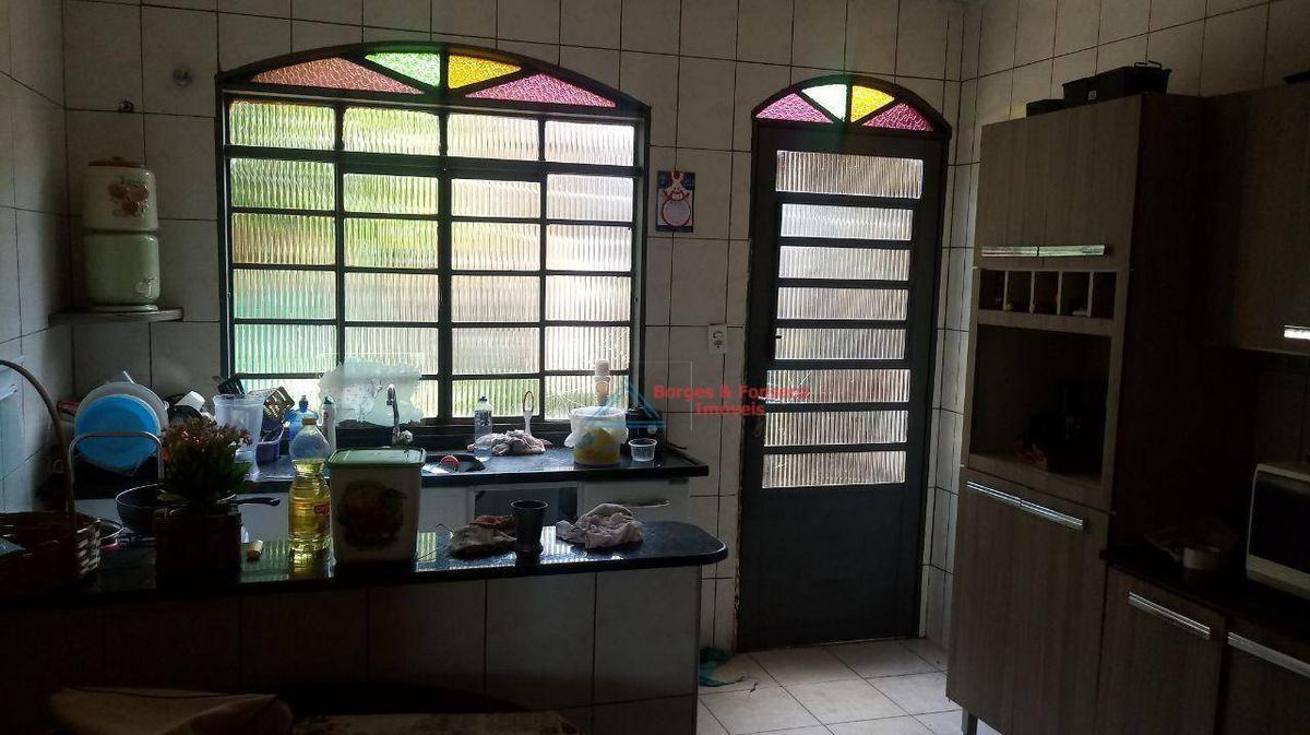 Casa, Jardim Corcetti I, 3 Quartos, 1 Vaga