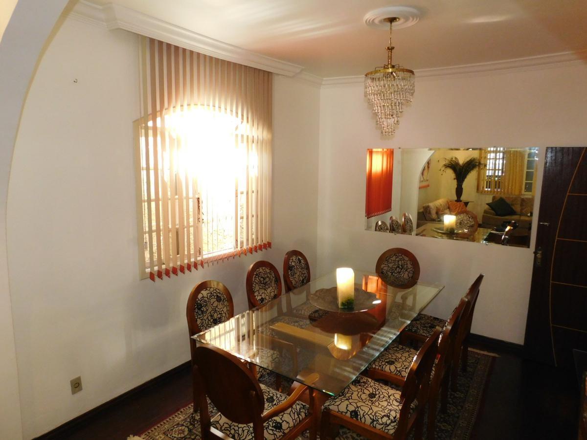 Casa, Planalto, 5 Quartos, 5 Vagas, 1 Suíte