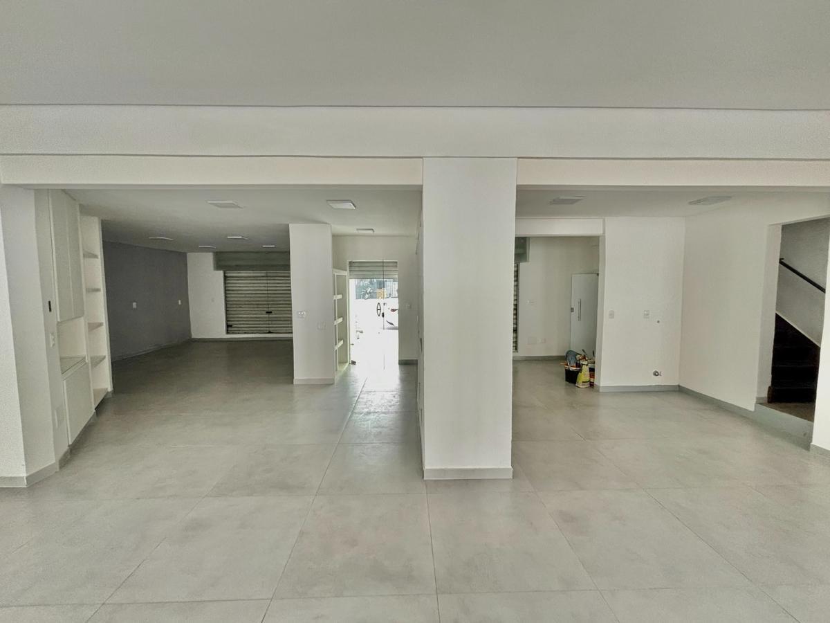 Andar, São José, 0 Quarto, 0 Vaga