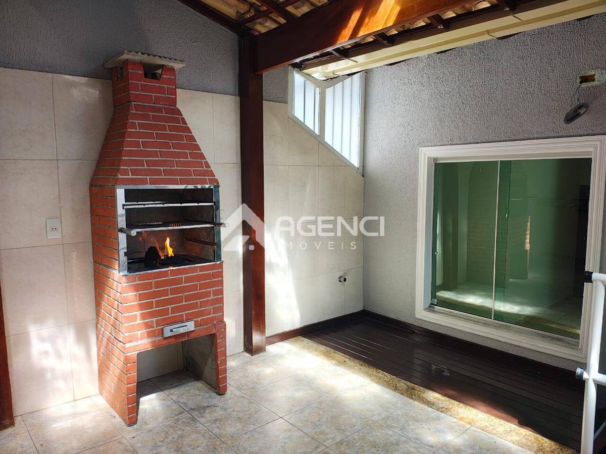 Casa, Santa Mônica, 3 Quartos, 0 Vaga, 1 Suíte