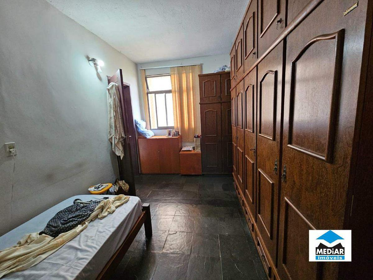 Apartamento, Floresta, 1 Quarto, 0 Vaga