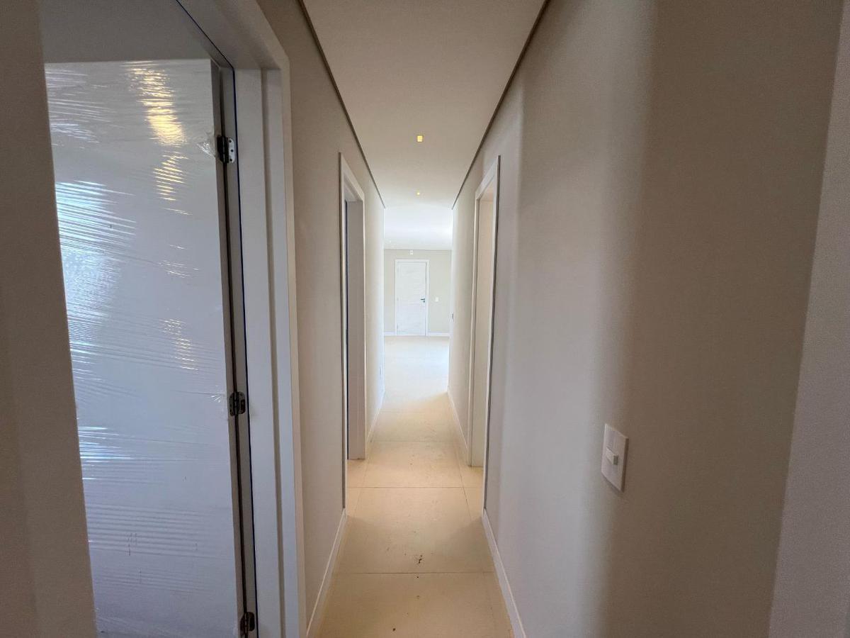 Apartamento, Sagrada Família, 3 Quartos, 2 Vagas, 1 Suíte