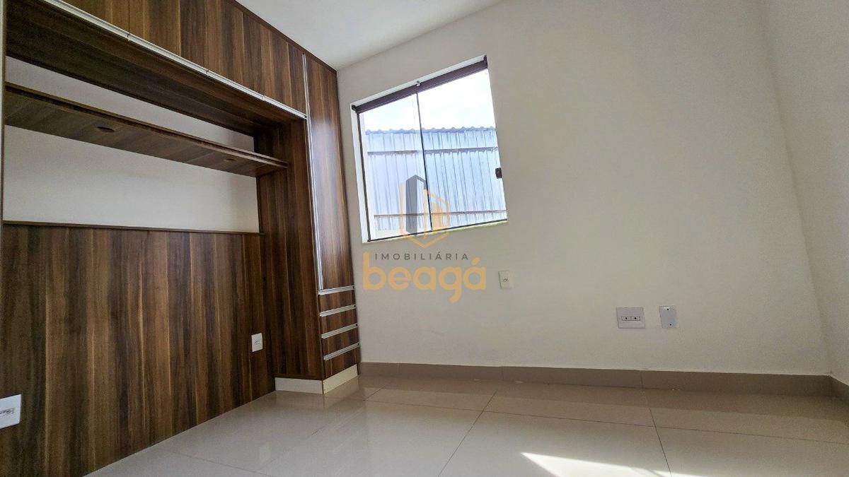 Casa, Santa Branca, 2 Quartos, 2 Vagas