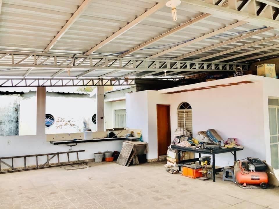 Casa, Alípio de Melo, 4 Quartos, 5 Vagas, 1 Suíte