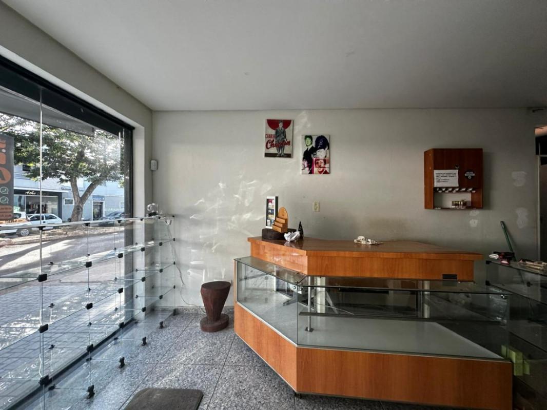 Andar, Centro, 0 Quarto, 0 Vaga