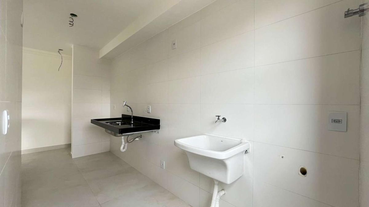 Apartamento, Sagrada Família, 3 Quartos, 2 Vagas, 1 Suíte