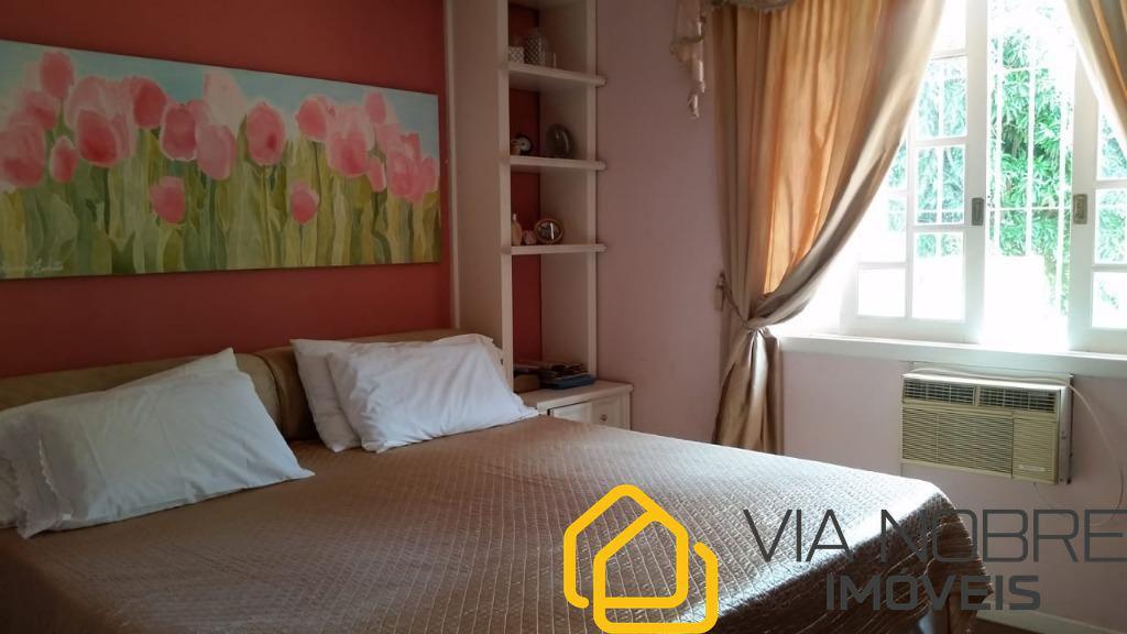 Casa, Estoril, 4 Quartos, 20 Vagas, 2 Suítes