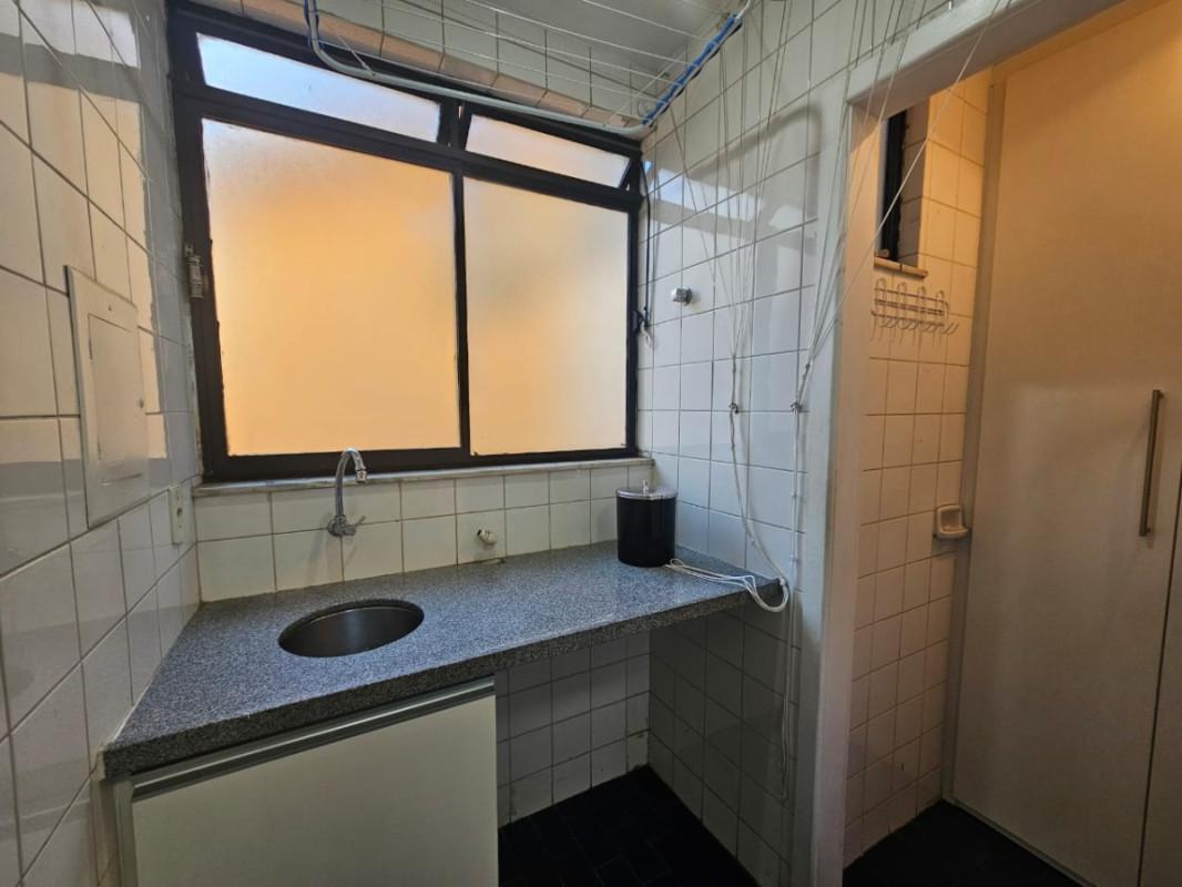 Apartamento, Estoril, 3 Quartos, 1 Vaga, 1 Suíte