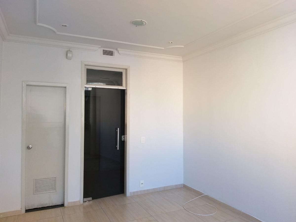 Sala, Centro, 0 Quarto, 0 Vaga