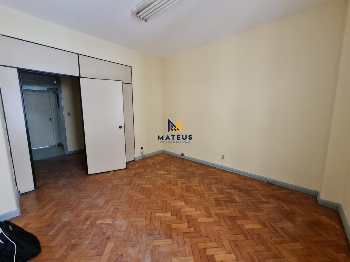 Galpão, Centro, 0 Quarto, 0 Vaga