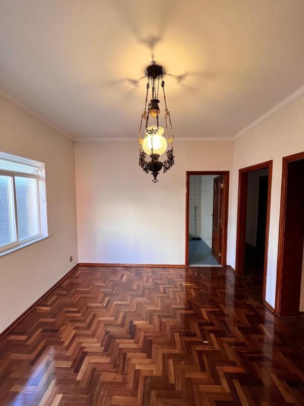 Casa, Vila Pinto, 4 Quartos, 2 Vagas, 1 Suíte