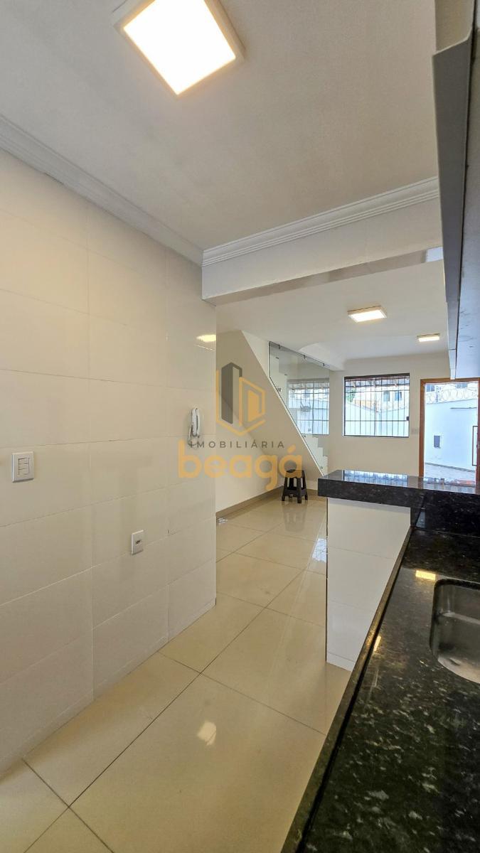 Casa, Santa Branca, 2 Quartos, 2 Vagas