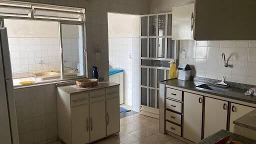Casa, Cidade Nobre, 3 Quartos, 10 Vagas, 1 Suíte