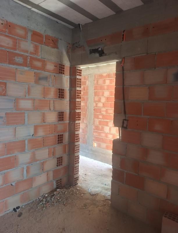 Casa, Europa, 3 Quartos, 2 Vagas, 1 Suíte