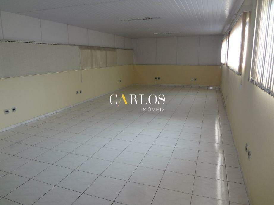 Galpão, Do Comércio